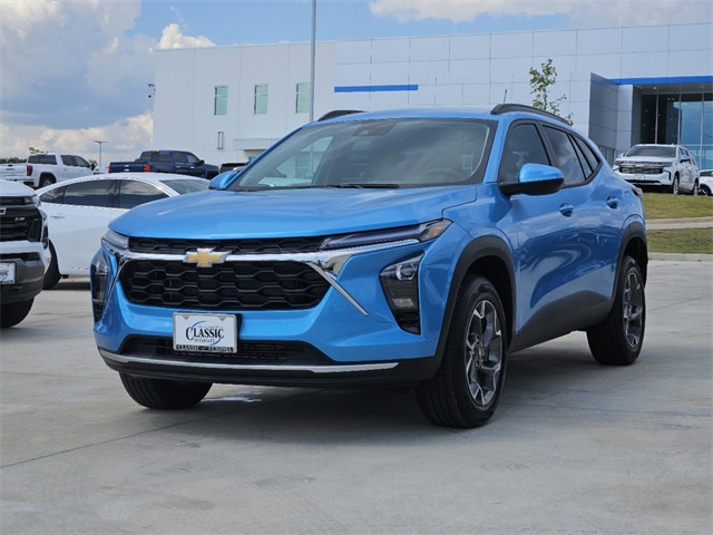 2025 Chevrolet Trax LT 3