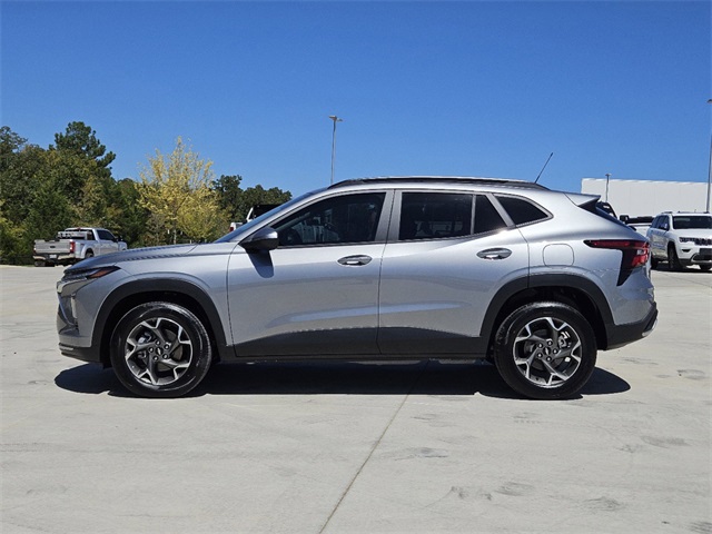 2025 Chevrolet Trax LT 6