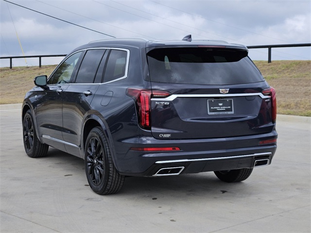 2025 Cadillac XT6 Premium Luxury 5