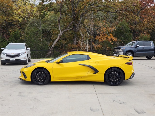 2025 Chevrolet Corvette Stingray 8