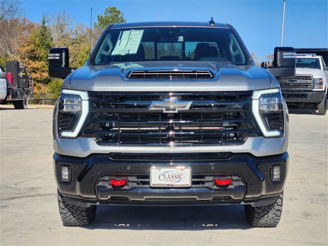 2025 Chevrolet Silverado 2500HD LT 3