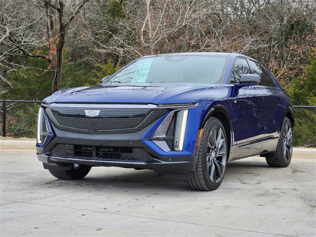 2024 Cadillac LYRIQ Sport 3