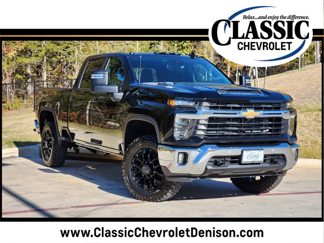 2025 Chevrolet Silverado 2500HD LT 1