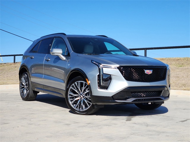 2025 Cadillac XT4 Sport 1