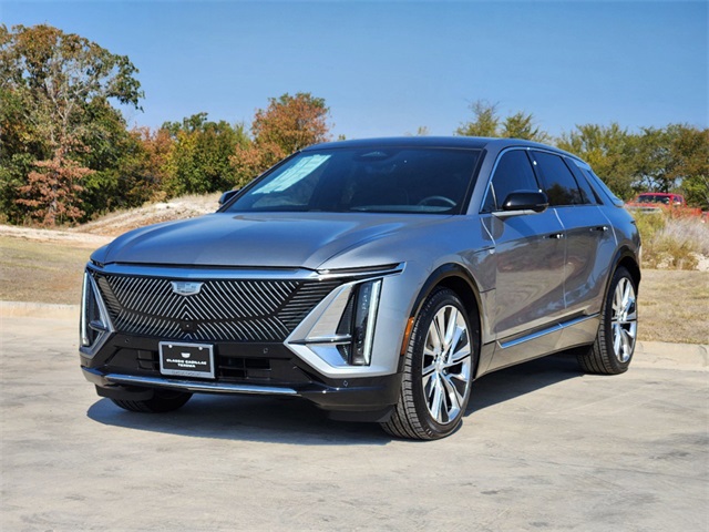 2024 Cadillac LYRIQ Luxury 3