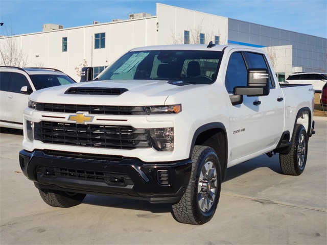 2025 Chevrolet Silverado 2500HD Custom 4