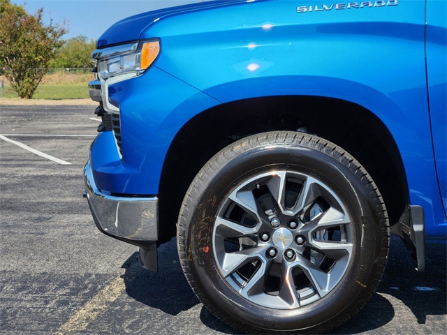 2024 Chevrolet Silverado 1500 LT 6