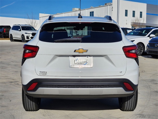 2025 Chevrolet Trax LT 6