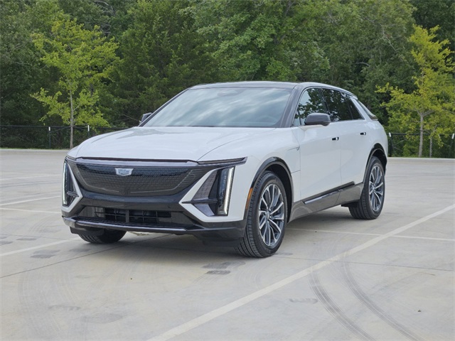 2024 Cadillac LYRIQ Sport 3