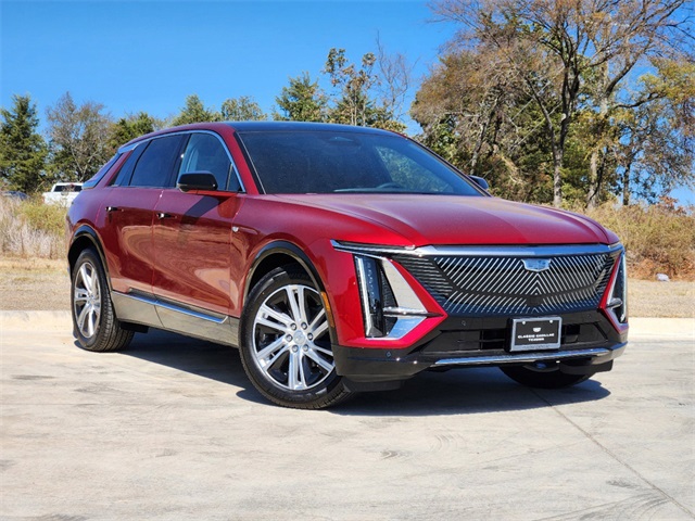 2024 Cadillac LYRIQ Tech 1