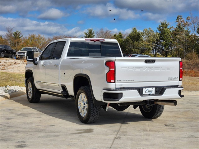 2025 Chevrolet Silverado 3500HD High Country 4