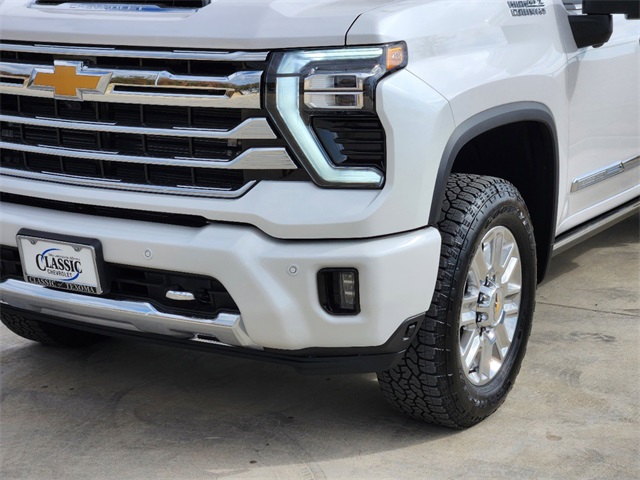 2025 Chevrolet Silverado 3500HD High Country 6