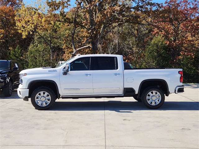 2025 Chevrolet Silverado 2500HD High Country 8