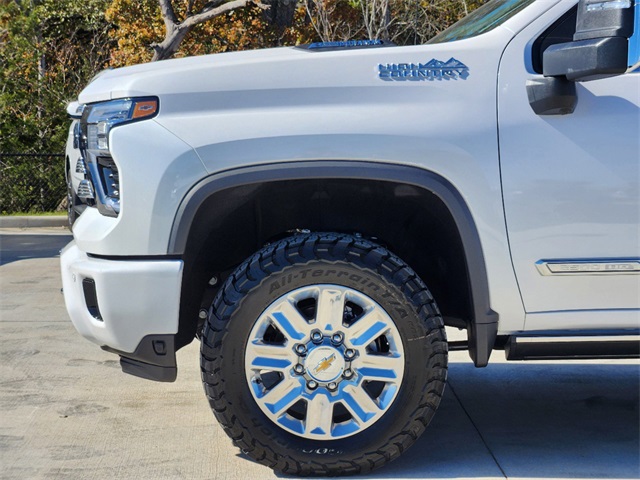 2025 Chevrolet Silverado 2500HD High Country 10