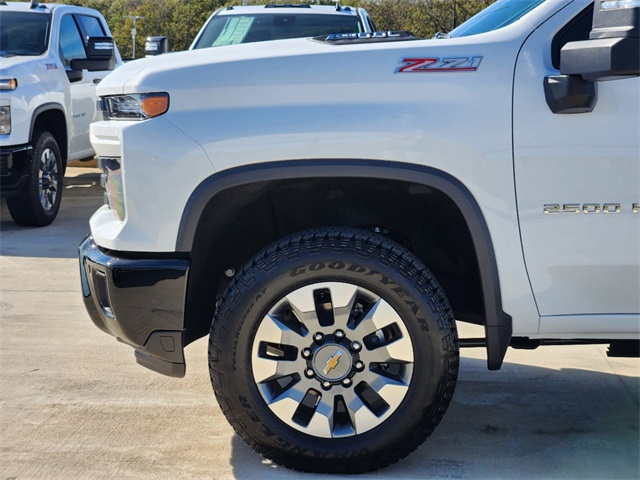 2025 Chevrolet Silverado 2500HD Custom 7