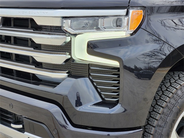 2024 Chevrolet Silverado 1500 High Country 8