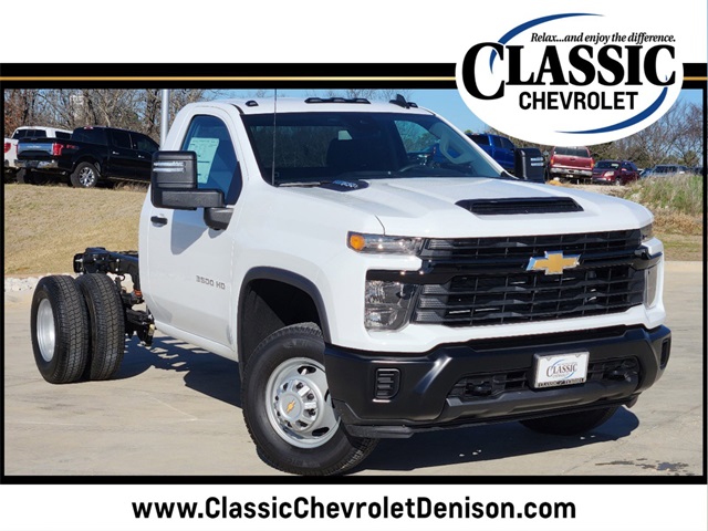 2025 Chevrolet Silverado 3500HD Work Truck 1