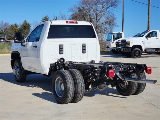 2025 Chevrolet Silverado 3500HD Work Truck 8