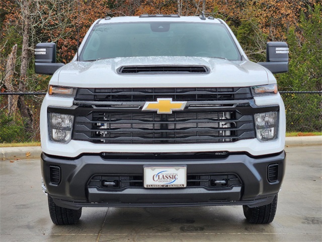 2025 Chevrolet Silverado 3500HD Work Truck 3