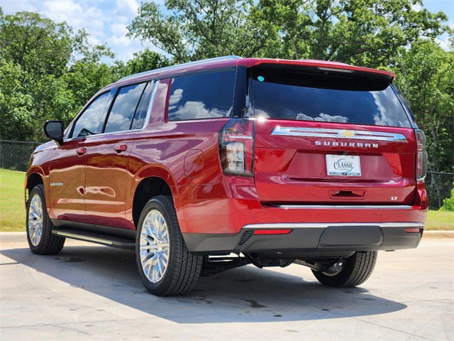 2024 Chevrolet Suburban LT 4