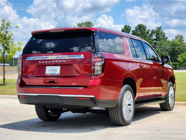 2024 Chevrolet Suburban LT 5