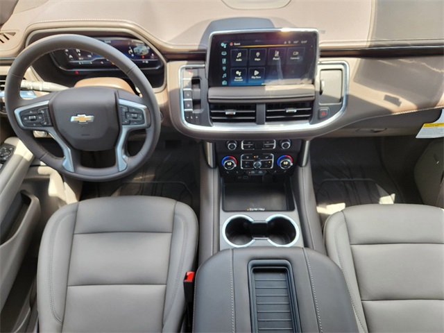 2024 Chevrolet Suburban LT 20