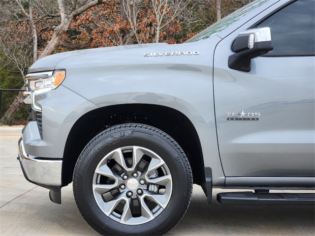 2024 Chevrolet Silverado 1500 LT 7