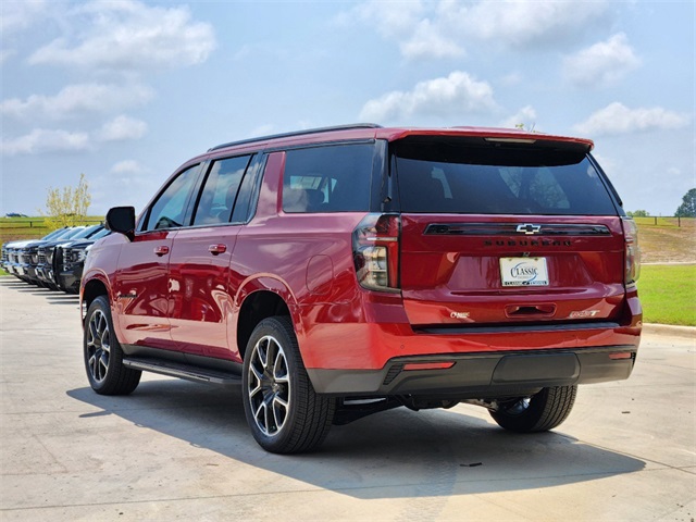 2024 Chevrolet Suburban RST 4