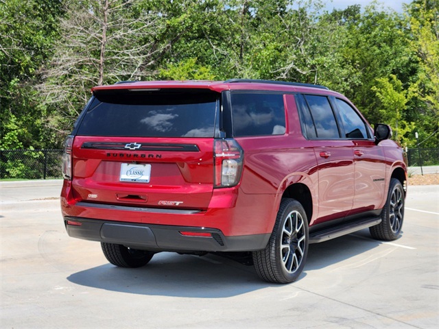 2024 Chevrolet Suburban RST 5