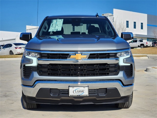 2025 Chevrolet Silverado 1500 LT 3