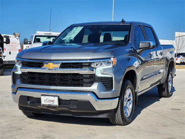 2025 Chevrolet Silverado 1500 LT 4