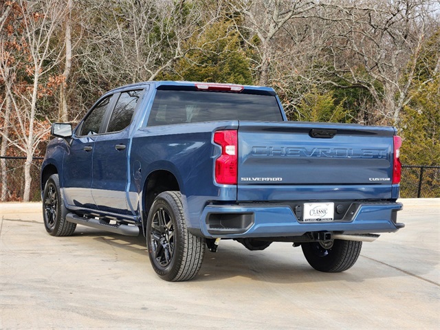 2024 Chevrolet Silverado 1500 Custom 4