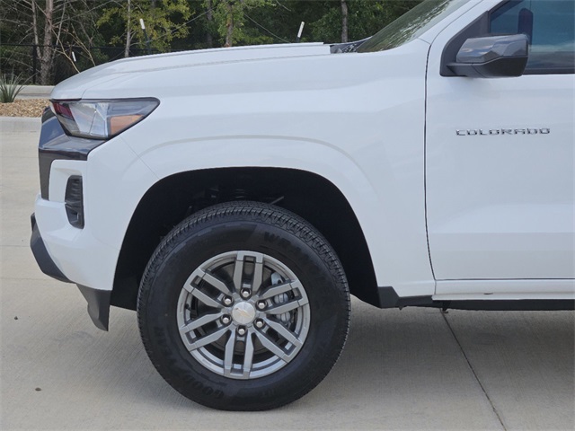 2024 Chevrolet Colorado LT 8