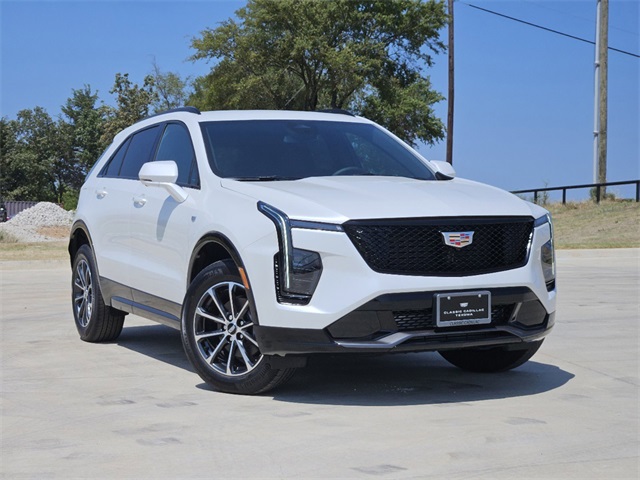 2024 Cadillac XT4 Sport 1