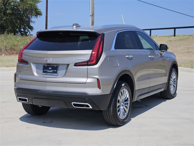 2024 Cadillac XT4 Premium Luxury 4