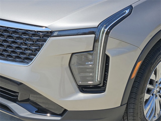 2024 Cadillac XT4 Premium Luxury 7