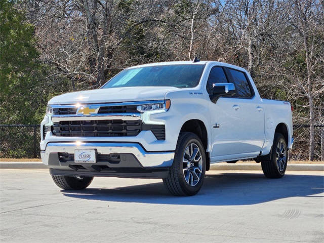 2024 Chevrolet Silverado 1500 LT 3