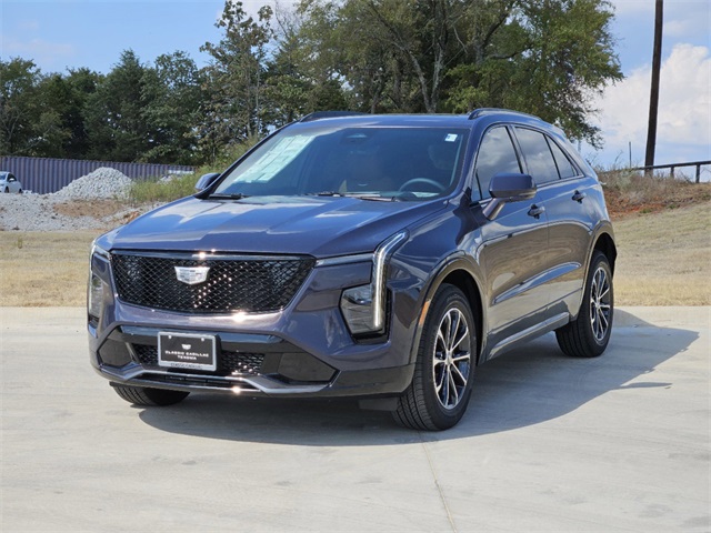 2024 Cadillac XT4 Sport 3