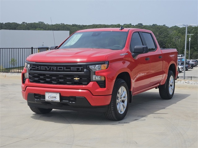 2024 Chevrolet Silverado 1500 Custom 3