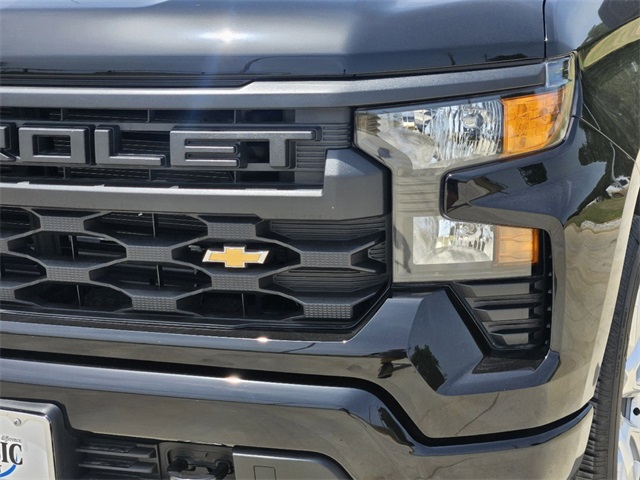 2024 Chevrolet Silverado 1500 Custom 7