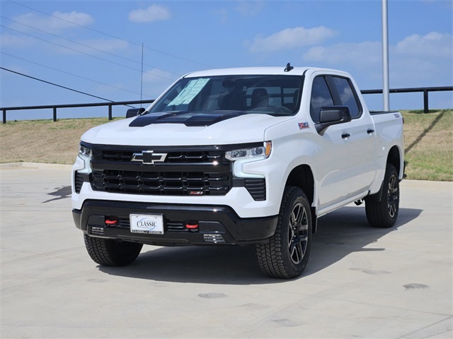 2024 Chevrolet Silverado 1500 LT Trail Boss 3