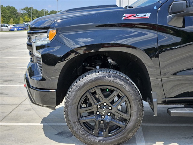 2024 Chevrolet Silverado 1500 LT Trail Boss 8