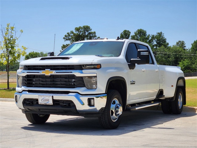 2024 Chevrolet Silverado 3500HD LT 3