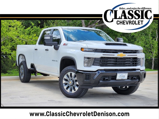 2024 Chevrolet Silverado 2500HD Custom 1