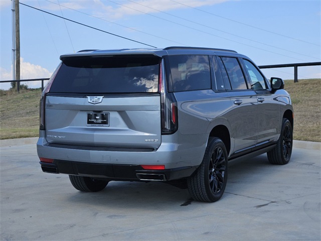 2024 Cadillac Escalade ESV Sport Platinum 4