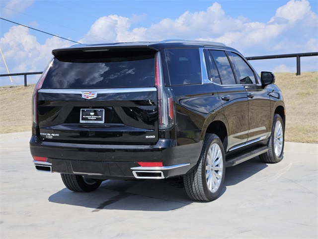 2024 Cadillac Escalade Luxury 4