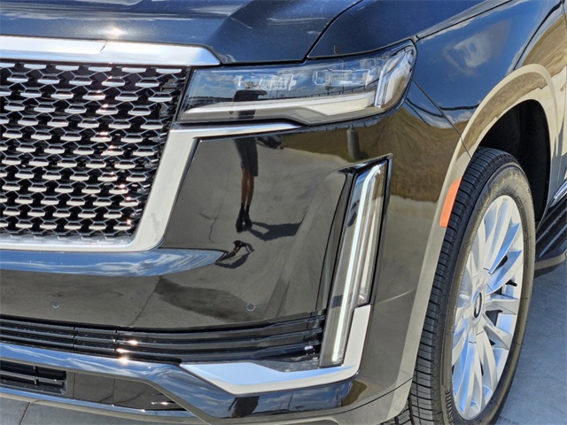 2024 Cadillac Escalade Luxury 7