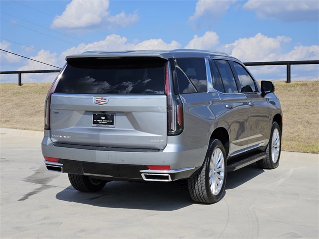 2024 Cadillac Escalade Luxury 4