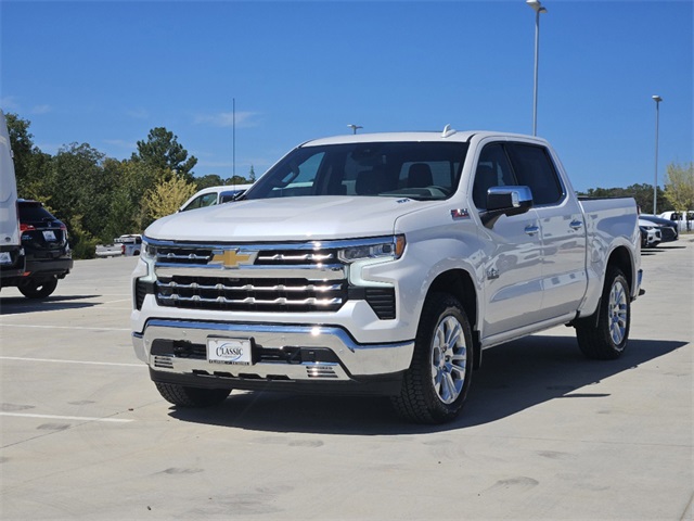 2024 Chevrolet Silverado 1500 LTZ 3