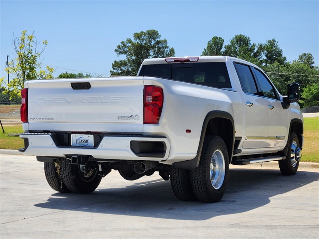 2024 Chevrolet Silverado 3500HD High Country 5